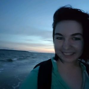 Meet your Posher, Kaitlyn